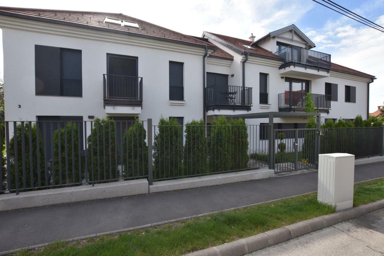 באלאטונפורד Azur Apartman מראה חיצוני תמונה